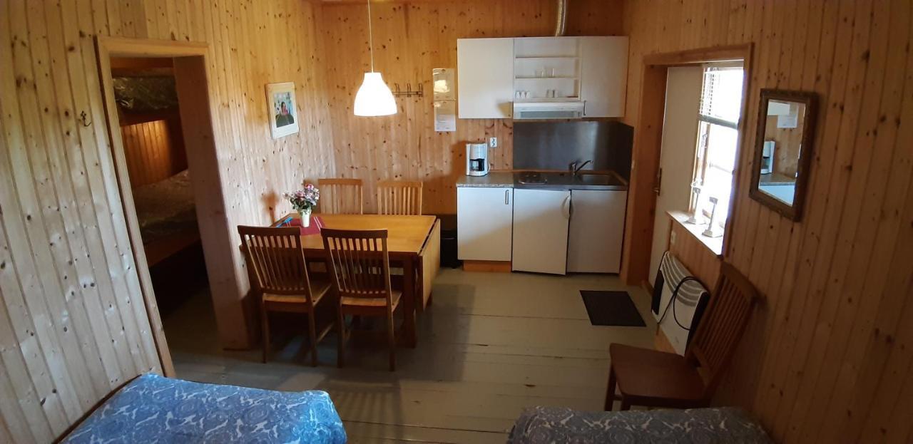 Abrahams Camp Apartment Flisehult Ngoại thất bức ảnh