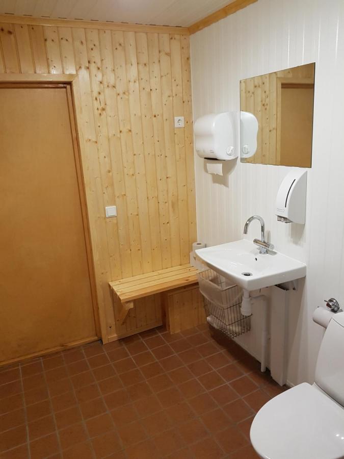 Abrahams Camp Apartment Flisehult Ngoại thất bức ảnh