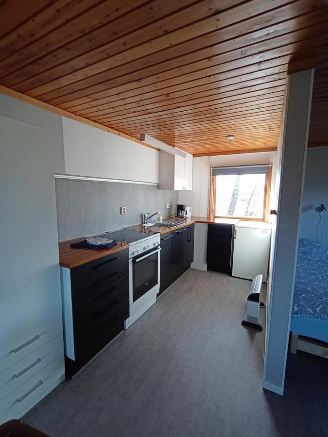 Abrahams Camp Apartment Flisehult Ngoại thất bức ảnh